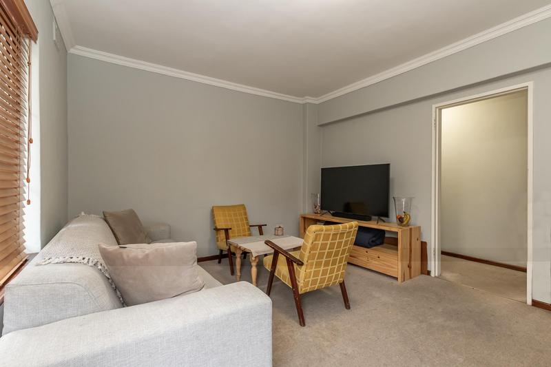 2 Bedroom Property for Sale in Pinelands Western Cape